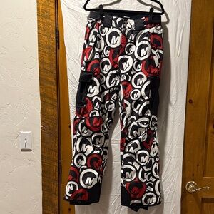 Matador Men’s M snowboarding pants. Like new